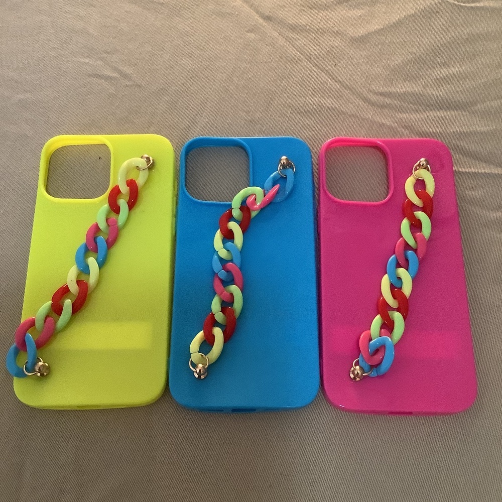 iPhone Pro 13 Chain back Phone cases